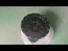 roda de 14 polegadas